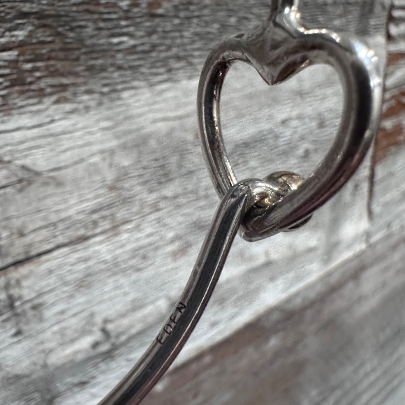 Eden Hand Arts Heart Bracelet - Picture 3 of 4